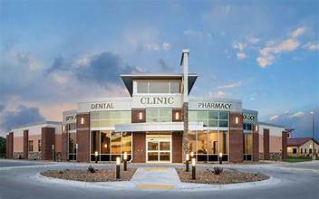 Dr's Meenas Clinic banner